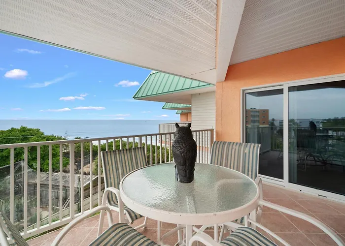 1504 Clearwater Beach